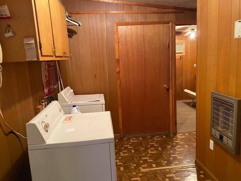 More Photos Of 34428 Sr 30, Pikeville Convenience Store For Sale