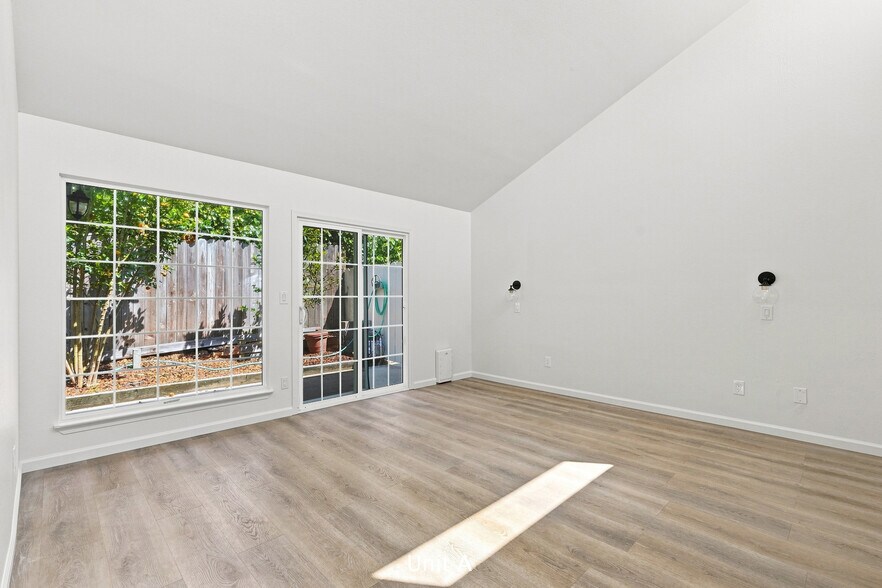 More Photos Of 1974 Nevada Ct, Los Osos Apartments For Sale