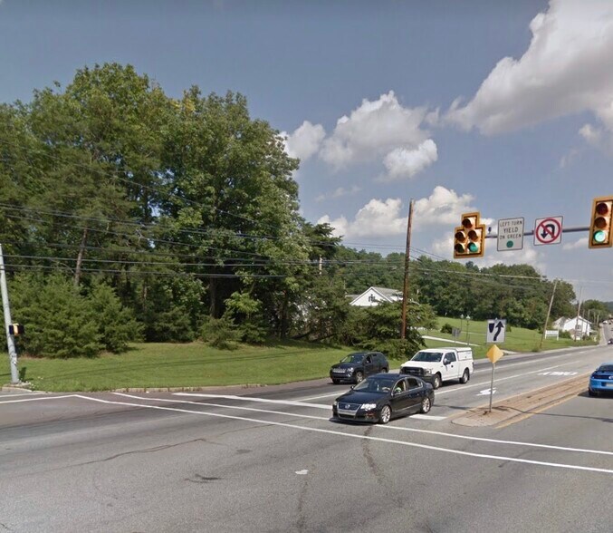 More Photos Of 843-861 Benjamin Franklin Hwy, Douglassville Land For Sale