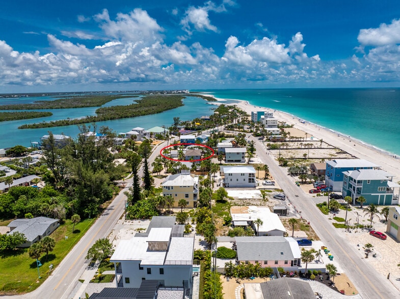More Photos Of 1130 Gulf Blvd, Englewood Apartments For Sale