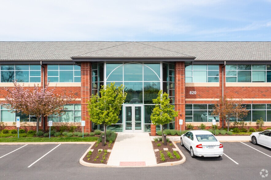 More Photos Of 820 Adams Ave, Norristown Office For Lease