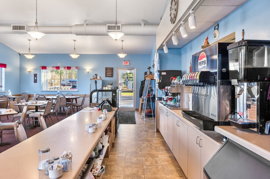 More Photos Of 816 Hwy 23/73, Princeton Restaurant For Sale