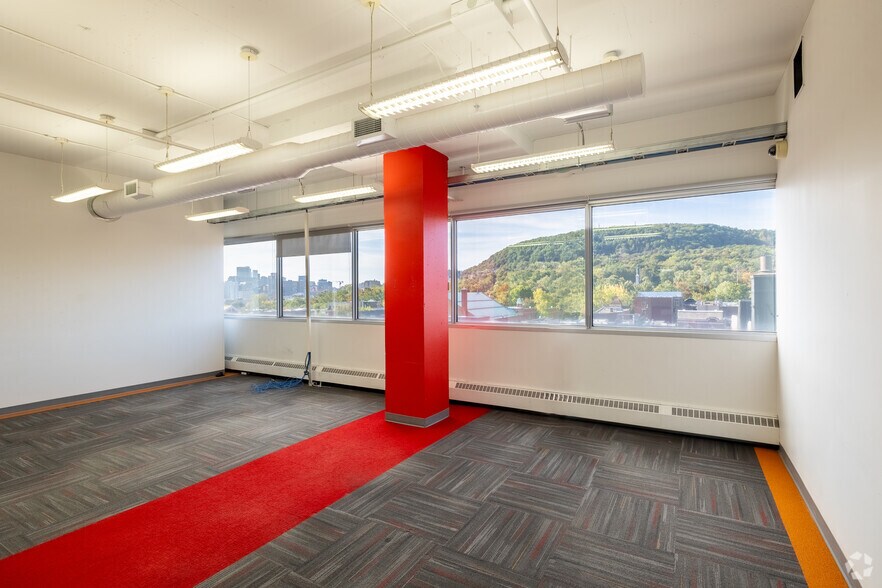More Photos Of 4200-4226 Boul Saint-Laurent, Montréal Office For Lease