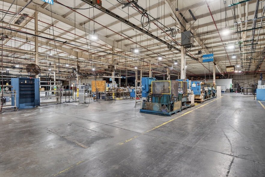 More Photos Of 310 Pennington Dr, Paris Manufacturing For Sale