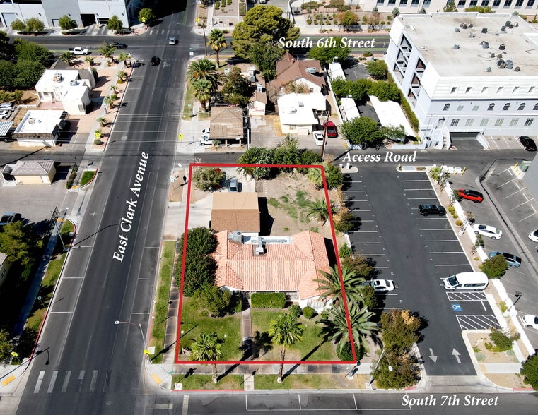 More Photos Of 430 S 7th St, Las Vegas Office For Sale