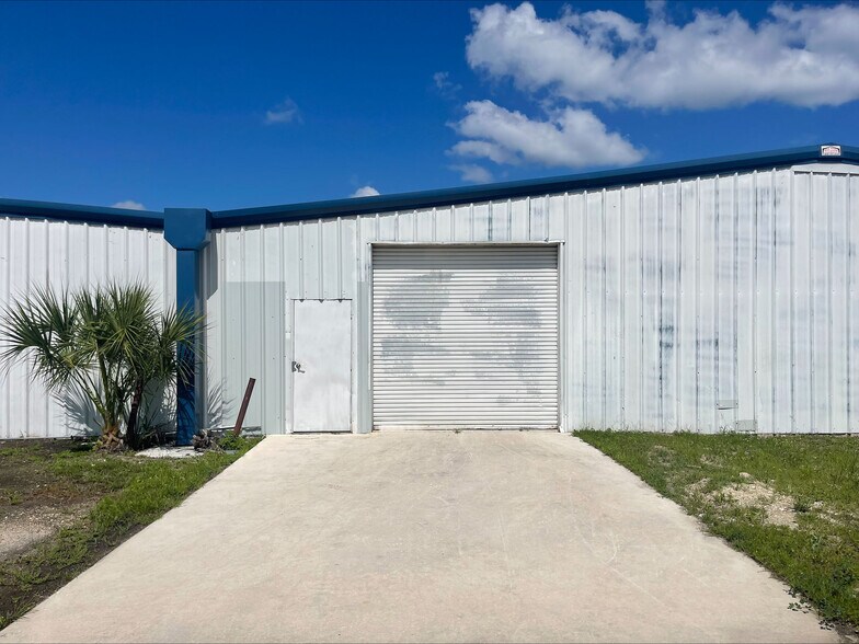 More Photos Of 12620 S US Hwy 41, Gibsonton Industrial For Sale