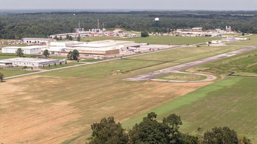 More Photos Of 3260 GA Highway 26 E, Montezuma Truck Stop For Sale