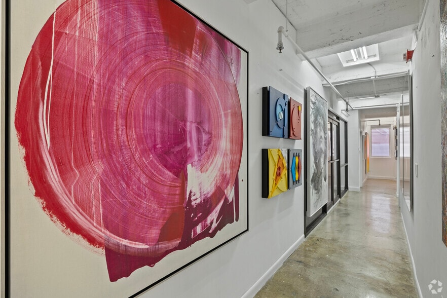 More Photos Of 111 SW 3rd St, Miami Loft Creative Space For Lease