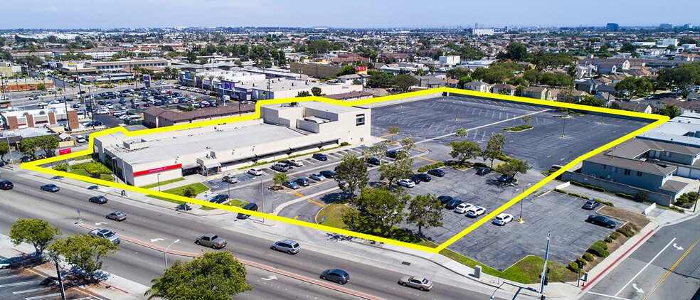 Primary Photo Of 1450 W Redondo Beach Blvd, Gardena Bank For Lease
