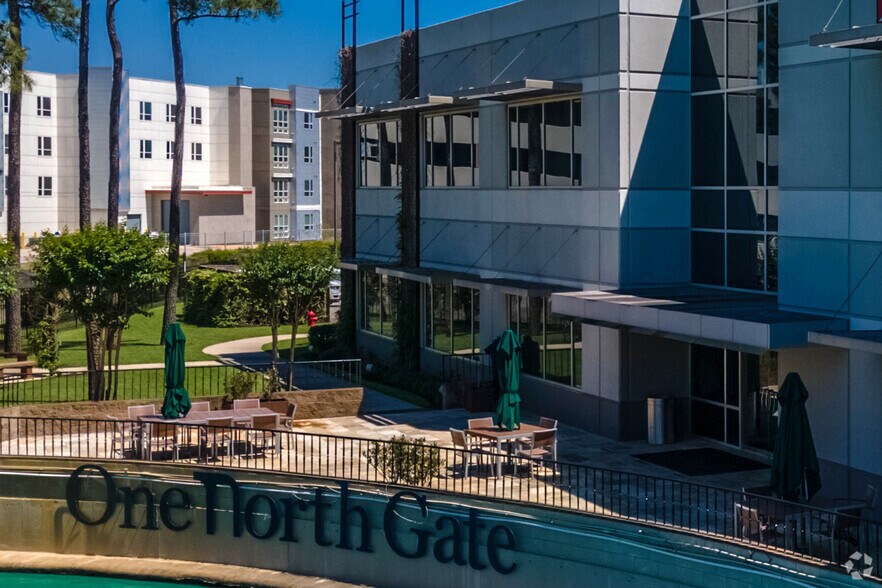 More Photos Of 28420 Hardy Toll Rd, Spring Office For Lease