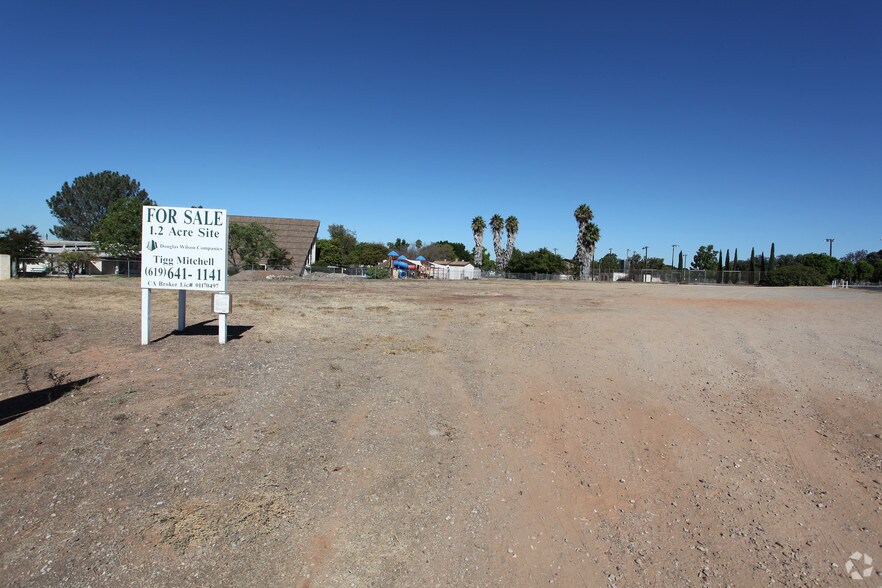 More Photos Of 5150 Zion Ave, San Diego Land For Sale