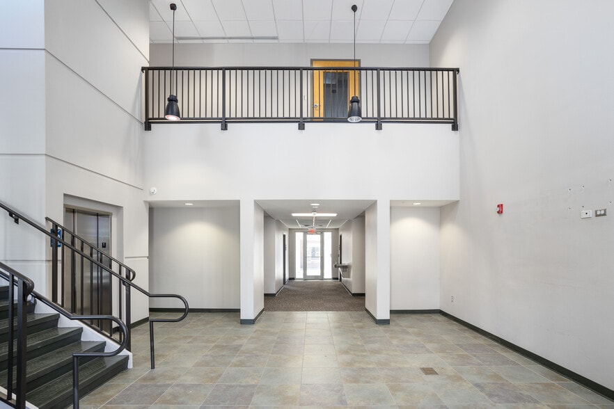 More Photos Of 4400 Dixie Hwy NE, Palm Bay Schools For Sale