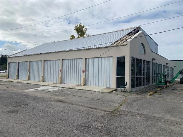 Primary Photo Of 6314 Jefferson Hwy, Harahan Light Distribution For Sale