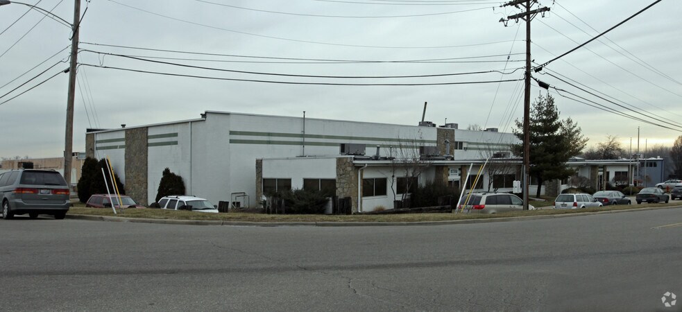 More Photos Of 160 Donald Dr, Fairfield Manufacturing For Sale