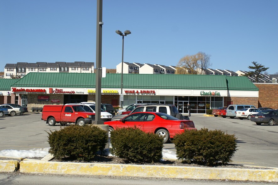More Photos Of 1570 Oakland Ave, Indiana Storefront For Lease