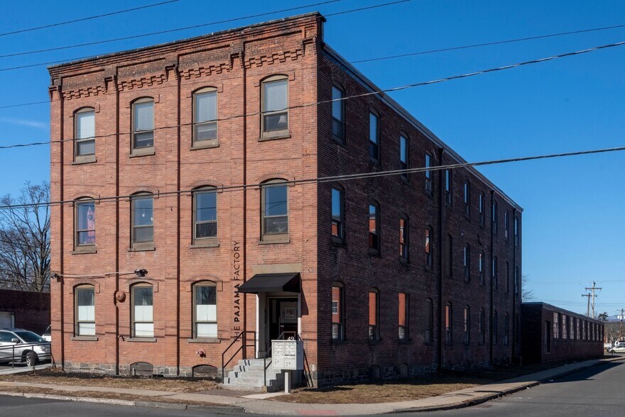 More Photos Of 49 Greenkill Ave, Kingston Office Residential For Lease