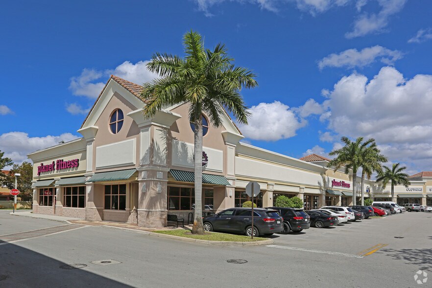 More Photos Of 15700-15732 SW 72nd St, Miami Storefront For Lease