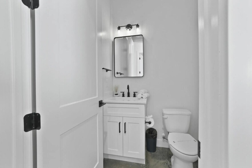 More Photos Of 4346 W Canterbury Rd, Hurricane Multifamily For Sale