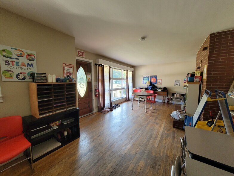 More Photos Of 130 Williamson Ave, Mount Airy Multifamily For Sale