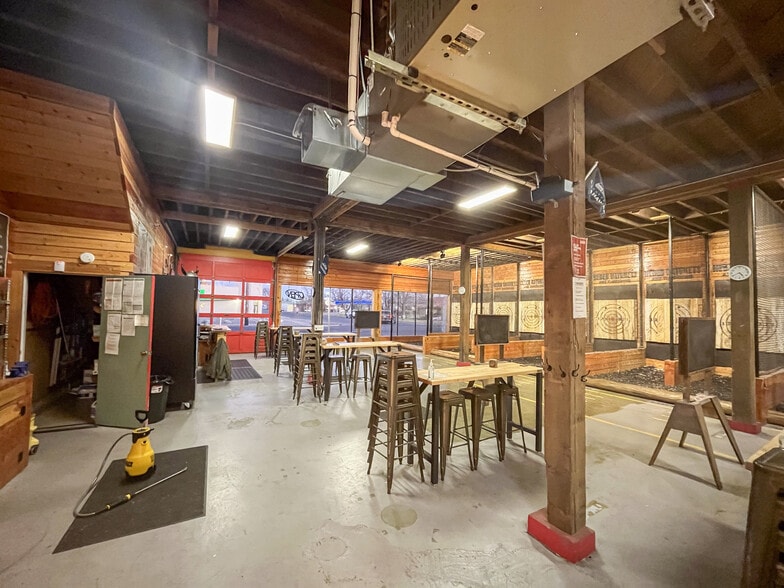 More Photos Of 2015 N Division St, Spokane Freestanding For Sale