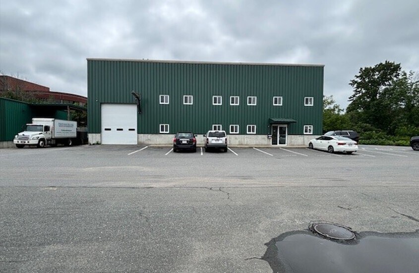 Primary Photo Of 127 Liberty St, Brockton Contractor Storage Yard For Lease