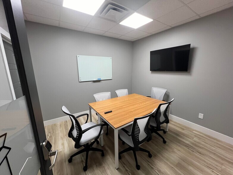 More Photos Of 2701 Main St, Hurricane Coworking Space