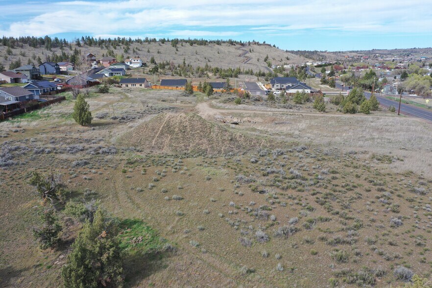 More Photos Of TL500 SW Belmont Ln, Madras Land For Sale