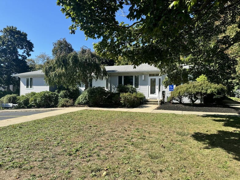 Primary Photo Of 1249 Ashley Blvd, New Bedford Medical For Lease