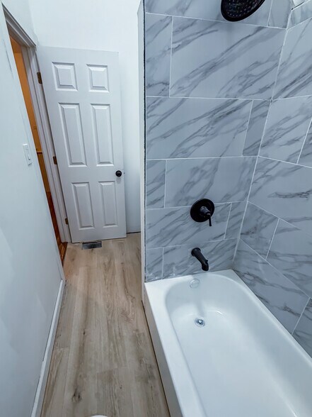 More Photos Of 8714 S Commercial Ave, Chicago Multifamily For Sale
