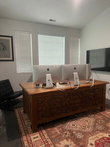 More Photos Of 9537 S 700 E, Sandy Office For Sale