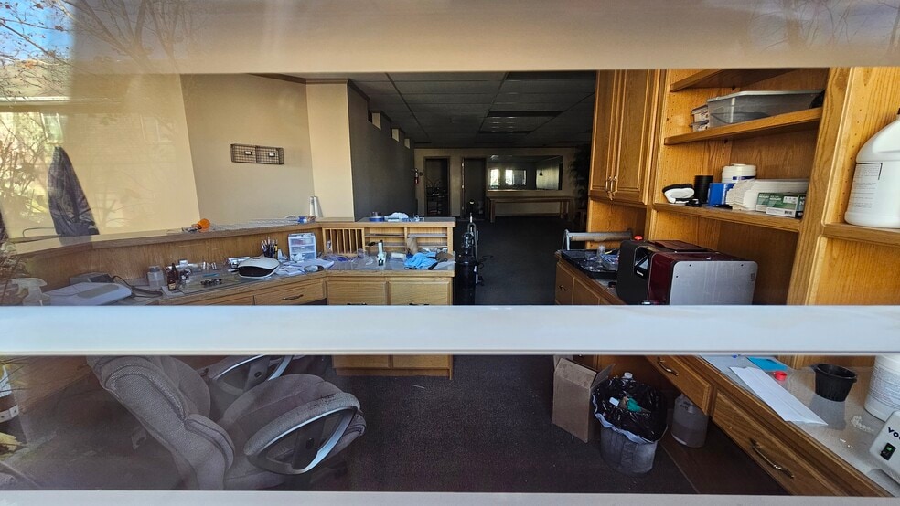 More Photos Of 625 E 500 S, Bountiful Medical For Lease