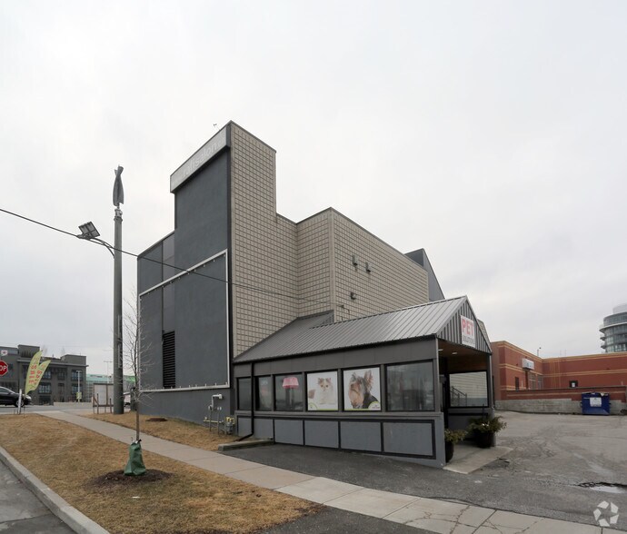 More Photos Of 3350 Dufferin St, Toronto Storefront Retail Office For Lease