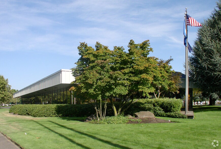 Primary Photo Of 4711 N Basin Ave, Portland Warehouse For Lease