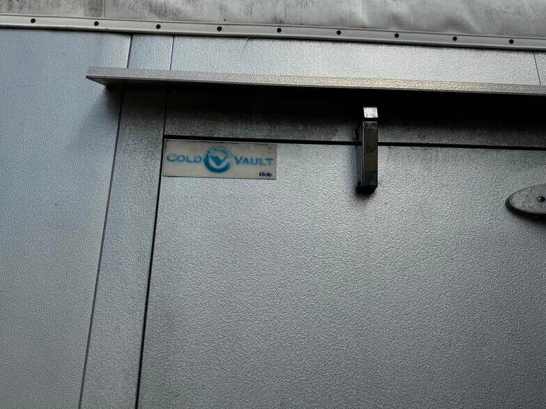 More Photos Of 315 N Bell Blvd, Cedar Park Restaurant For Lease