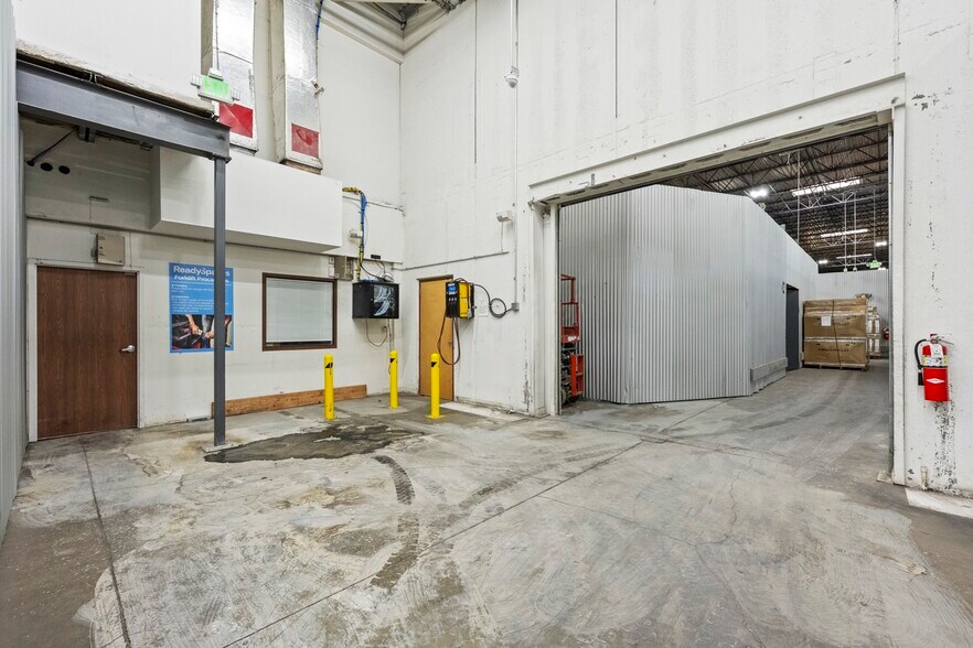 More Photos Of 4735-4795 Leyden St, Denver Warehouse For Lease