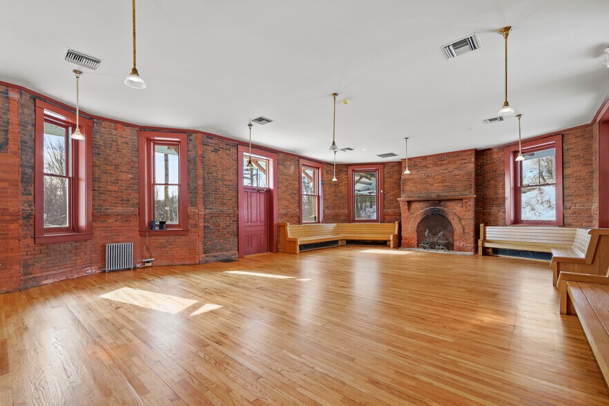 More Photos Of 2 Depot St., Stockbridge Office For Lease