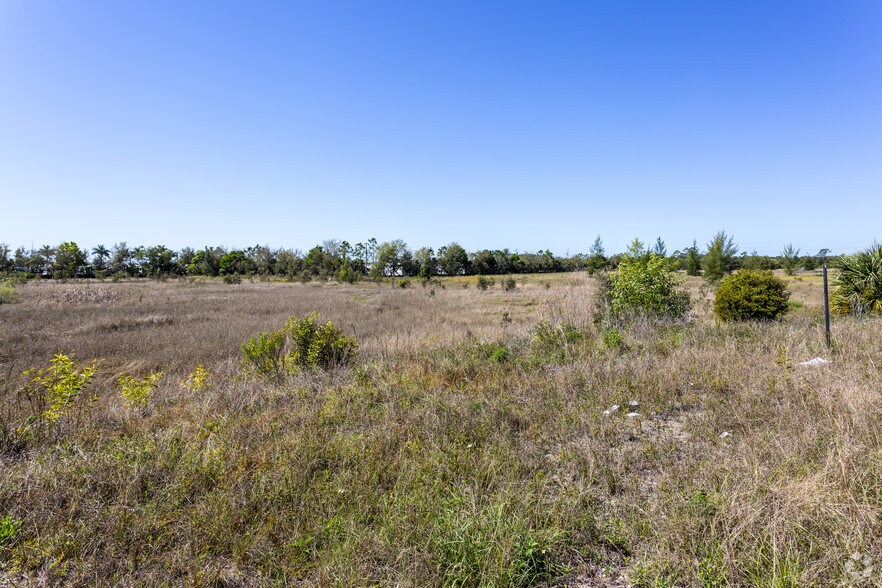 More Photos Of Playa Del Sol Blvd @ US Hwy 41, North Fort Myers Land For Sale