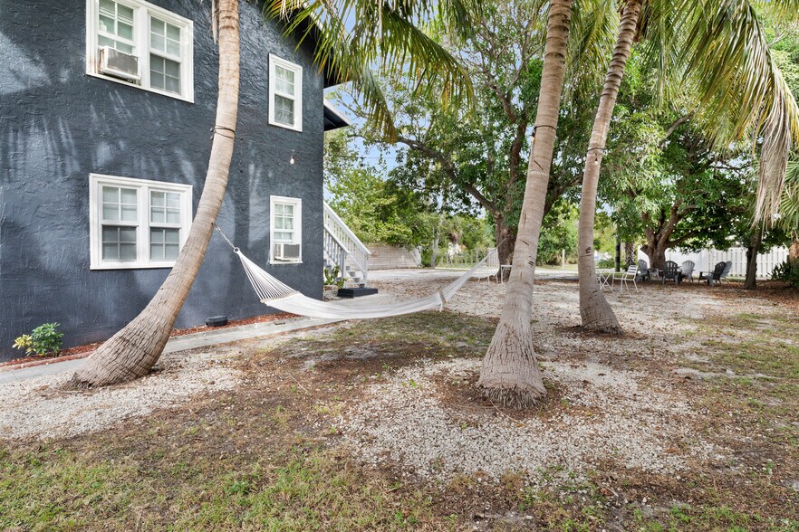 More Photos Of 314 S Federal Hwy, Lake Worth Beach Apartments For Sale