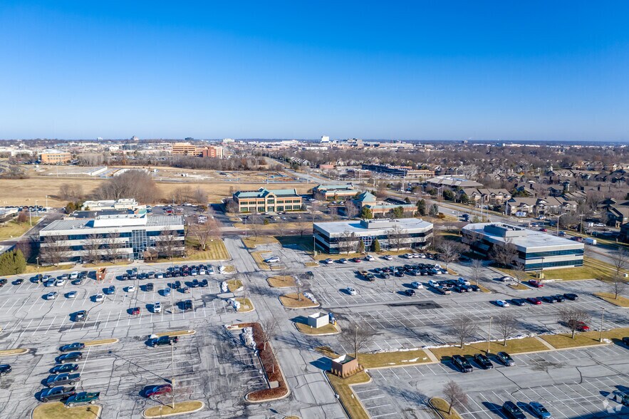 More Photos Of 12980 Metcalf Ave, Overland Park Unknown For Lease