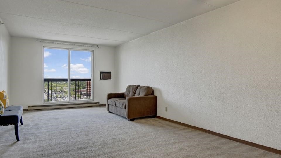 More Photos Of 2131 Broad St, Regina Apartments For Lease