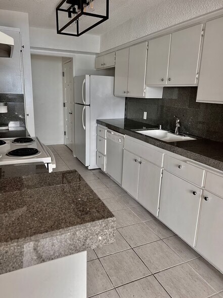 More Photos Of 363 Pershing Dr, Playa del Rey Multifamily For Sale