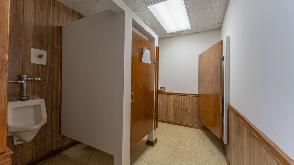 More Photos Of 11708 GA Highway 24 W, Sandersville Warehouse For Sale