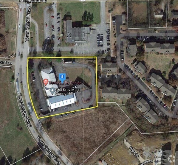 More Photos Of 220 Town Center Pky, Spring Hill Office For Lease