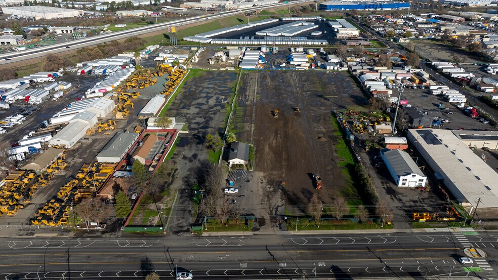 More Photos Of 3440-3480 W Capitol Ave, West Sacramento Truck Terminal For Lease