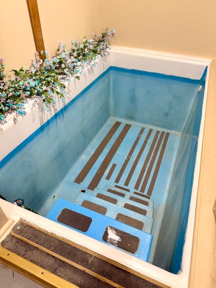 More Photos Of 8688 S Main St, Eden Religious Facility For Sale