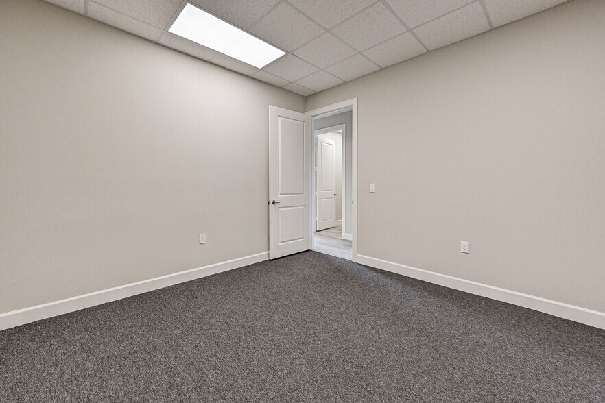 More Photos Of 25145 Star Ln, Katy Medical For Lease