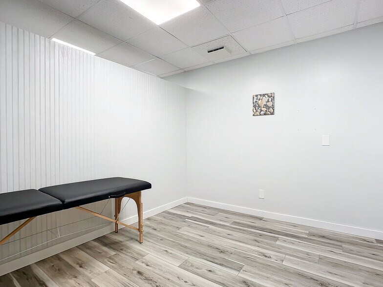 More Photos Of 405 Downing St, New Smyrna Beach Medical For Sale