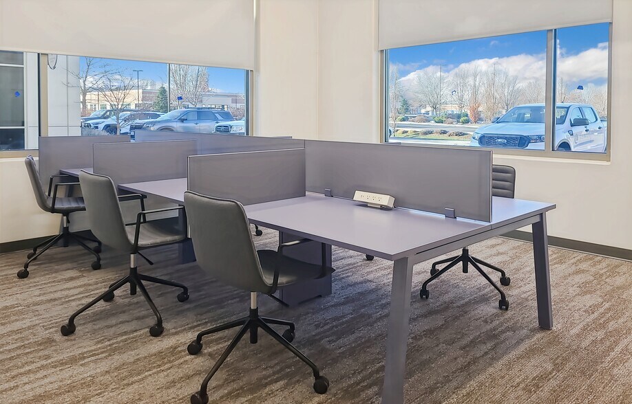 More Photos Of 12709 E Mirabeau Pky, Spokane Valley Coworking Space