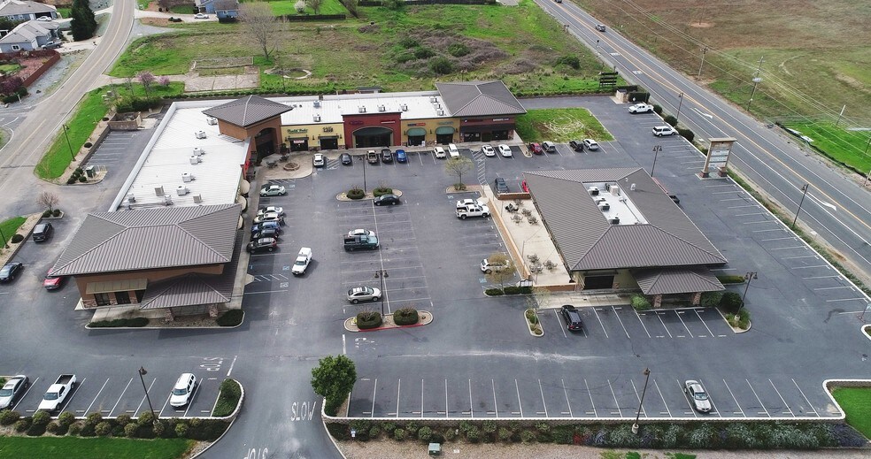 More Photos Of 1906 Vista Del Lago Dr, Valley Springs Storefront For Lease