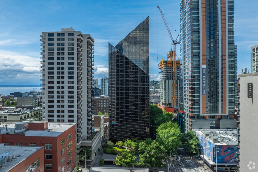 More Photos Of 2101-2121 4th Ave, Seattle Office For Sale